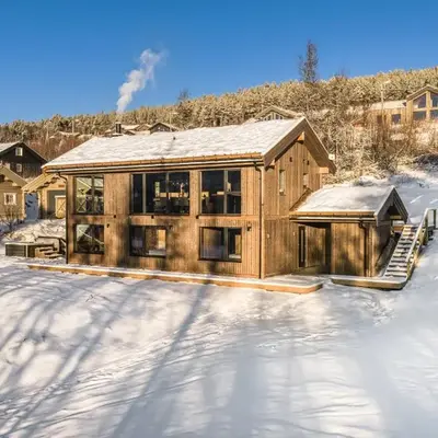 New luxury cabin in Geilo with hot tub