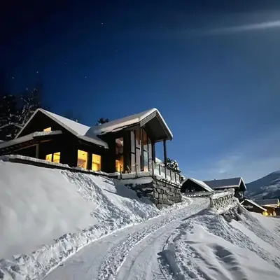 Elegant Hornindal Lodge with Breathtaking Scenery