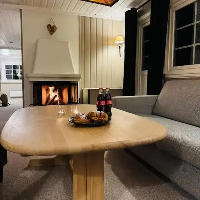 Cozy cabin in the middle of peaceful surroundings