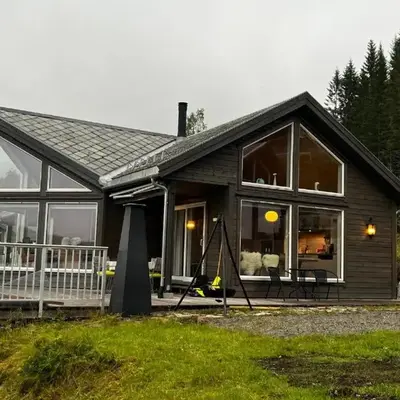 Lunvik - Flott hytte ved Nysætervatnet