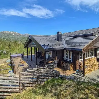 Cosy Cabin With Jacuzzi Right By The Ski Slope