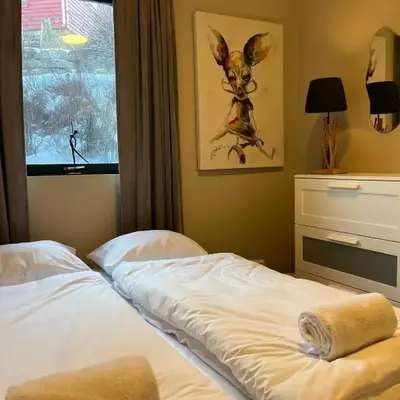 Prime Location - Cozy and Big House