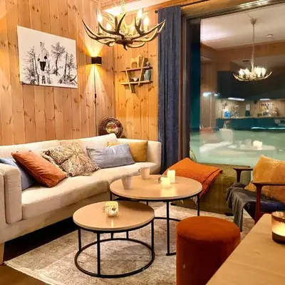 Elegant 2 bedroom ski in