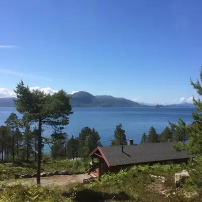 Tustna Ladestasjon