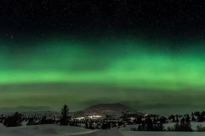 an image of the northern lights in the sky at Sulseter Fjellstugu in Vinstra