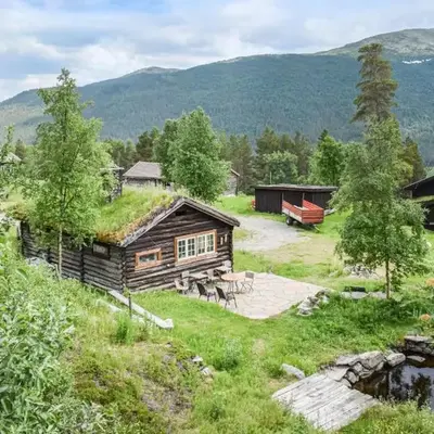 Three-Bedroom Holiday Home In Heidal