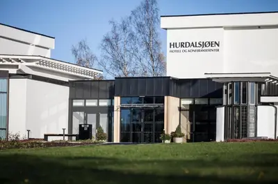 a building with the hudson institute of technology at Hurdalsjøen Hotel & Spa in Hurdal