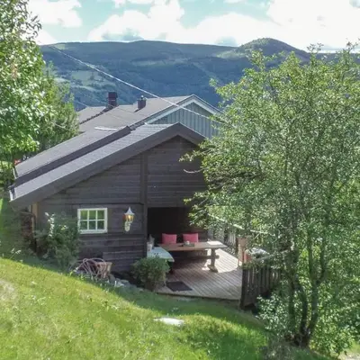 Amazing Home In Vågå With Kitchen