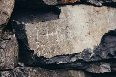 a rock with the word jerusalem written on it at Ein heilt spesiell låve i Røldal in Røldal