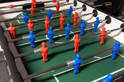 a group of orange men in a boxing match at Austbø Hotell in Rauland
