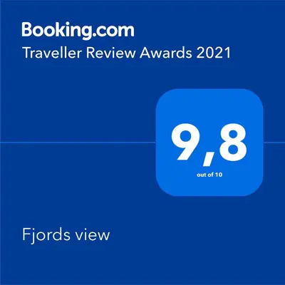 a screenshot of a phone with a trucker review awards symbol at Fjords view in Sjøholt