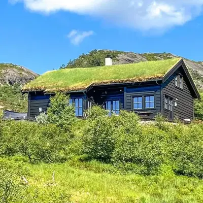 Amazing Home In Jøsenfjorden With Sauna