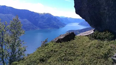 a view of a lake in the mountains at Marifjøra Sjøbuer in Marifjora