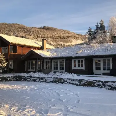 Voss Cabin