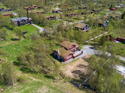 an overhead view of a house with a roof at Mugnablikk in Beitostøl