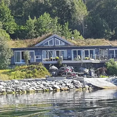 Småstranda Fjord Lodge