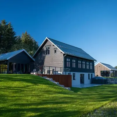 Godo Lodge