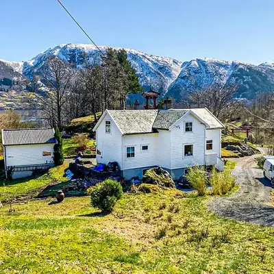 Cozy Home In Bruvik With Wifi