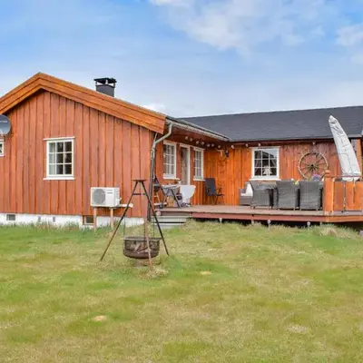 Amazing Home In Tisleidalen With Sauna