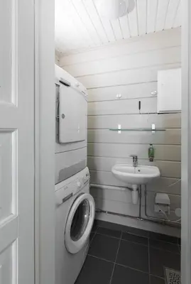 a bathroom with a toilet and a sink at Mosetertoppen Panorama anneks 1B in Hafjell