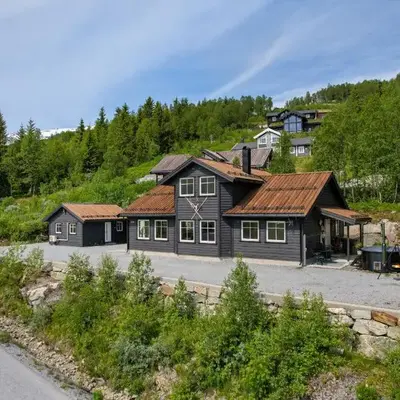 Grand and modern cabin
